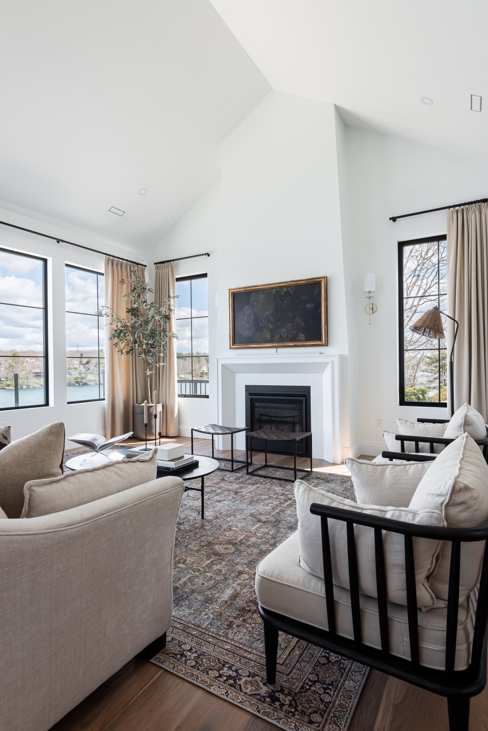 A beautiful interior image of the main living area at Boscobel on the Arm, featuring stunning views and an airy feel 